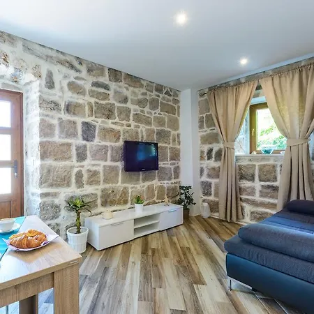 Apartments None And Nono Cavtat Exterior photo