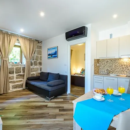 Apartments None And Nono Cavtat Exterior photo